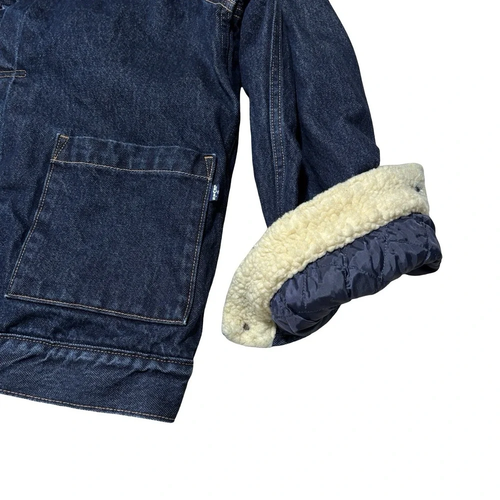 Levis levi made